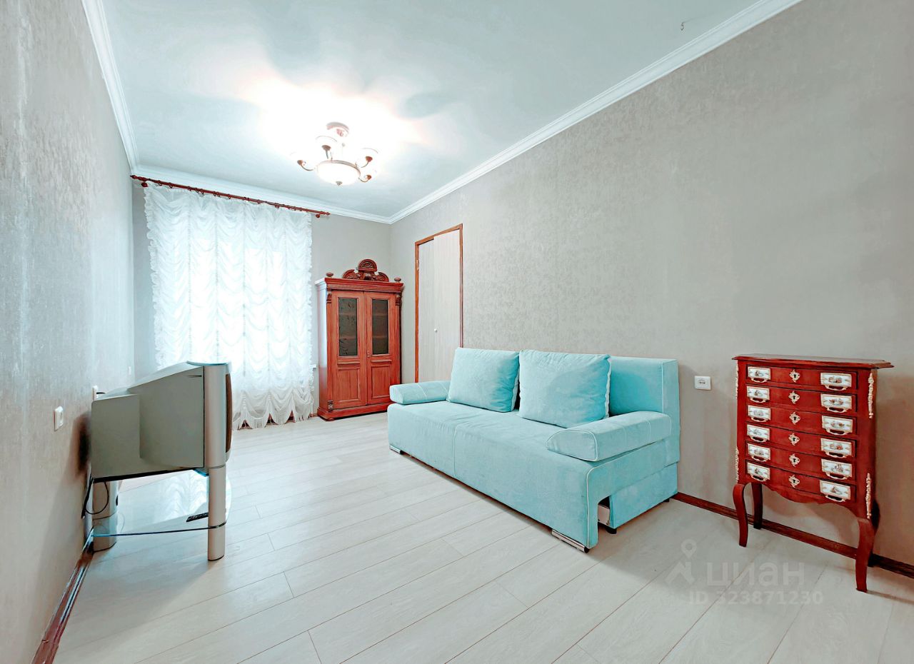 Аренда 3-комн квартиры на вторичном рынке Миллионная улица, 23