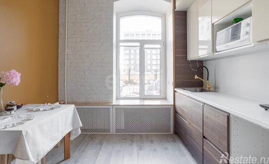 Продажа 2-комн квартиры на вторичном рынке Красноармейская 12-я ул,  д. 10