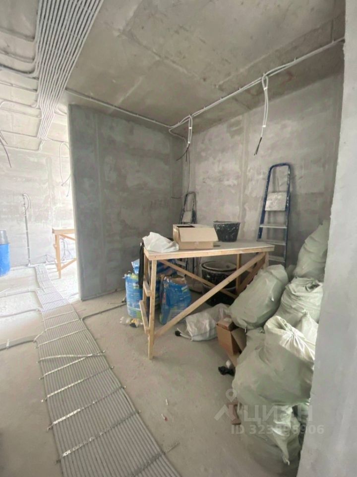 Продажа 4-комн квартиры на вторичном рынке Мичуринский проспект, 56