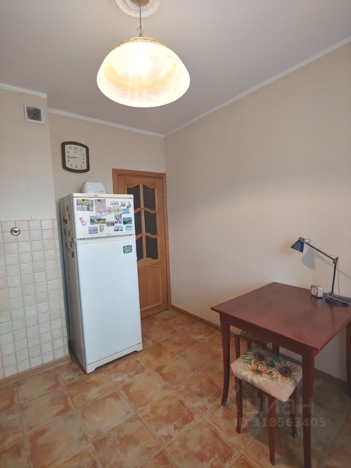 Продажа 3-комн квартиры на вторичном рынке Королев, проспект Космонавтов, 39