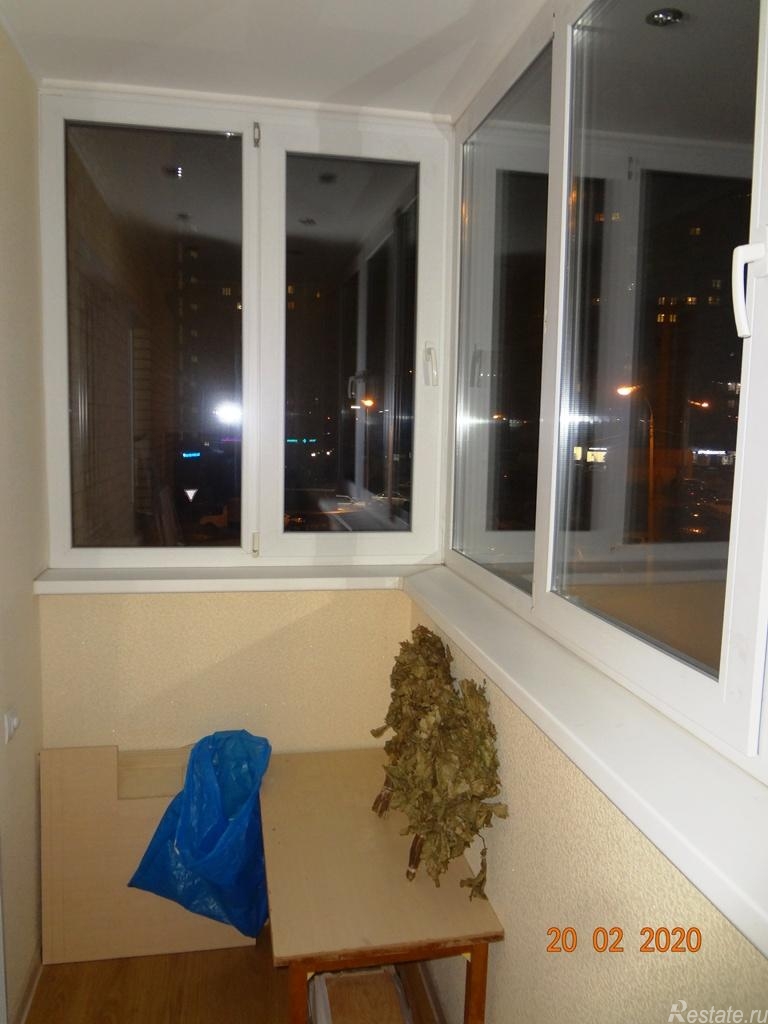 Продажа 3-комн квартиры на вторичном рынке Жуковский г, Солнечная ул ,  д. 8