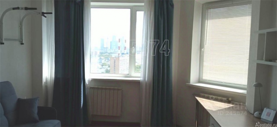 Аренда 2-комн квартиры на вторичном рынке Тепличный пер,  д. 4