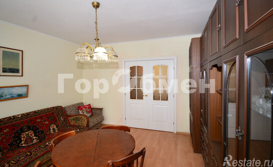 Продажа 2-комн квартиры на вторичном рынке Новопеределкинская улица,  д. 9