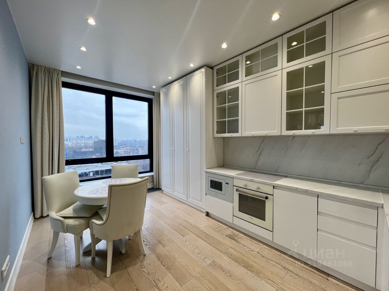 Продажа 2-комн квартиры на вторичном рынке Духовской переулок, 19с2