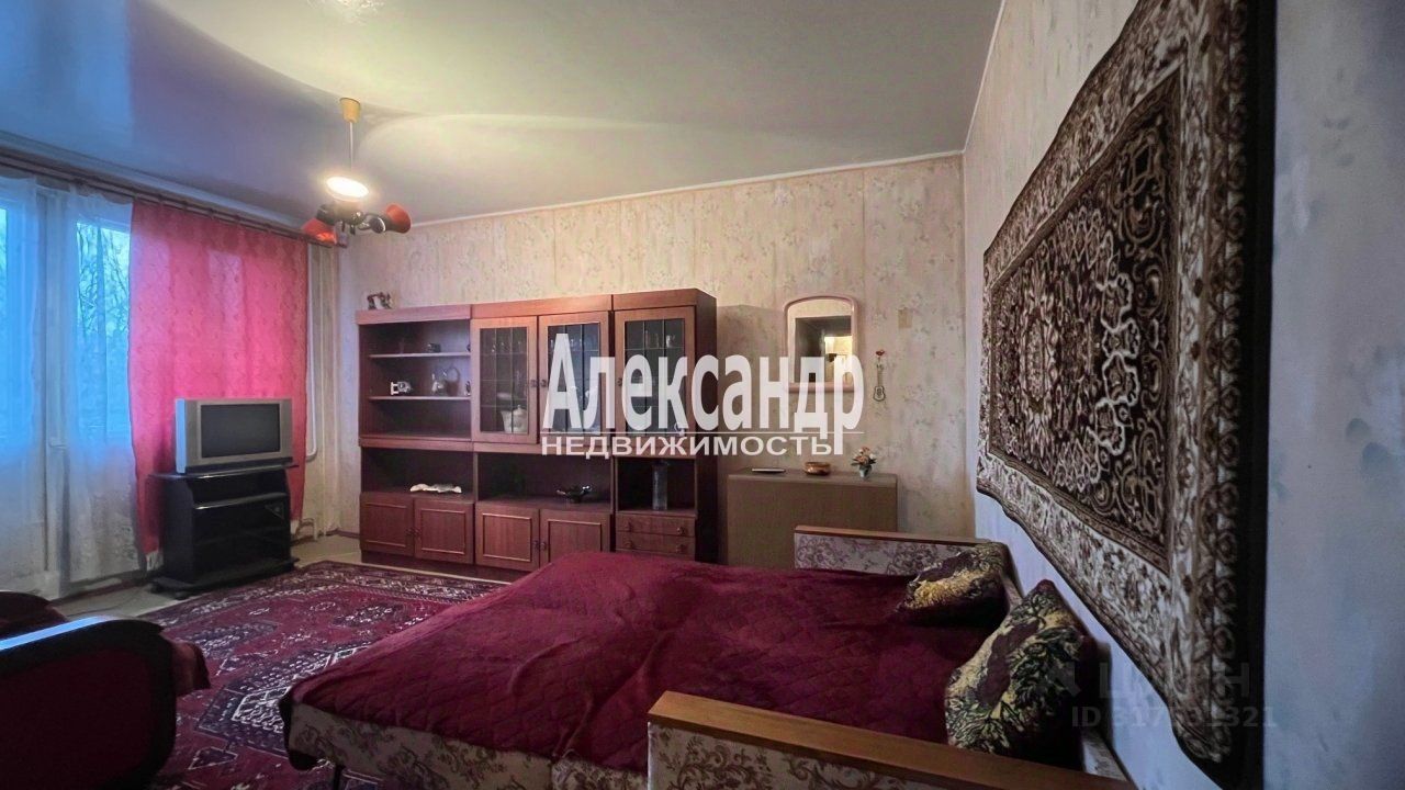 Продажа 2-комн квартиры на вторичном рынке Светогорск, Лесная улица, 11