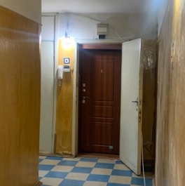 Продажа 3-комн квартиры на вторичном рынке Маршала Блюхера пр-кт,  д. 14