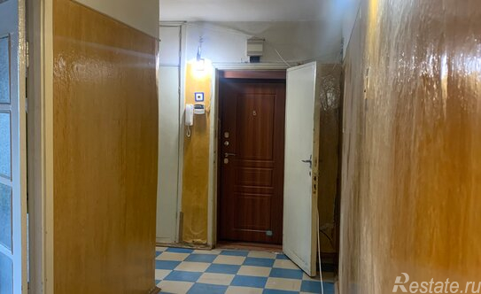 Продажа 3-комн квартиры на вторичном рынке Маршала Блюхера пр-кт,  д. 14