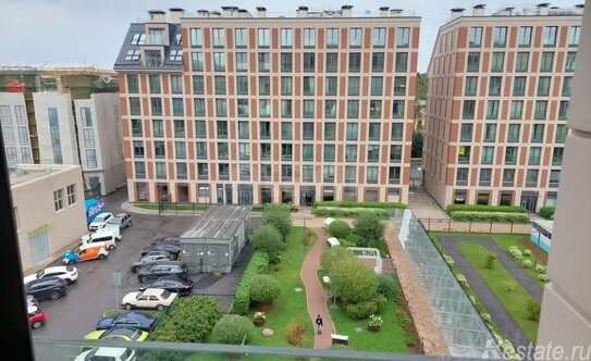 Продажа 2-комн квартиры на вторичном рынке Петровский пр-кт,  д. 24 к2