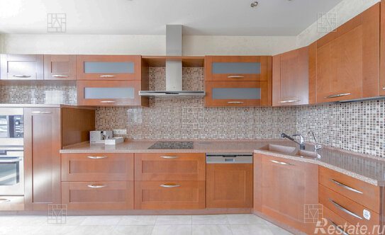 Продажа 3-комн квартиры на вторичном рынке Климентовский пер,  д. 2