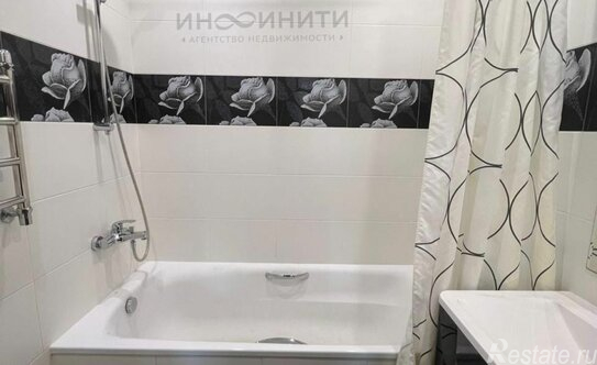 Продажа 1-комн квартиры на вторичном рынке Рассказовка д,  д. 17