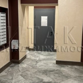 Продажа 1-комн квартиры на вторичном рынке ул Кустодиева,  д. 7,  к. 1