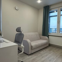 Продажа 2-комн квартиры на вторичном рынке Глухарская улица,  д. 30