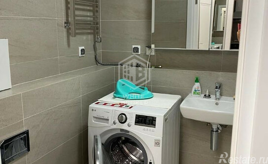 Продажа 2-комн квартиры на вторичном рынке Сельскохозяйственная улица,  д. 35