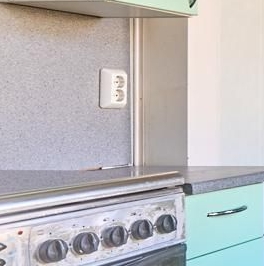 Продажа 2-комн квартиры на вторичном рынке 3-я Васильевского острова линия, 58