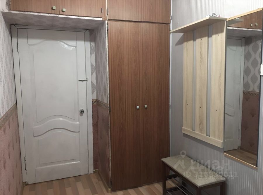 Продажа 2-комн квартиры на вторичном рынке пос. Оболенск, бульвар Осенний, 3Б