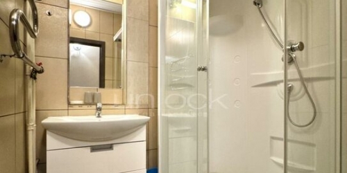 2-комн квартира Свердловский рп, Строителей ул,  д. 3