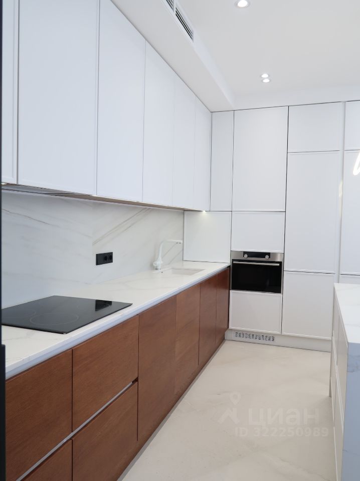 Аренда 4-комн квартиры на вторичном рынке Шмитовский проезд, 39к8