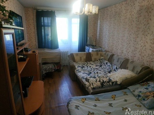 Продажа 3-комн квартиры на вторичном рынке Мичуринское, Озерный пер,  д. 7