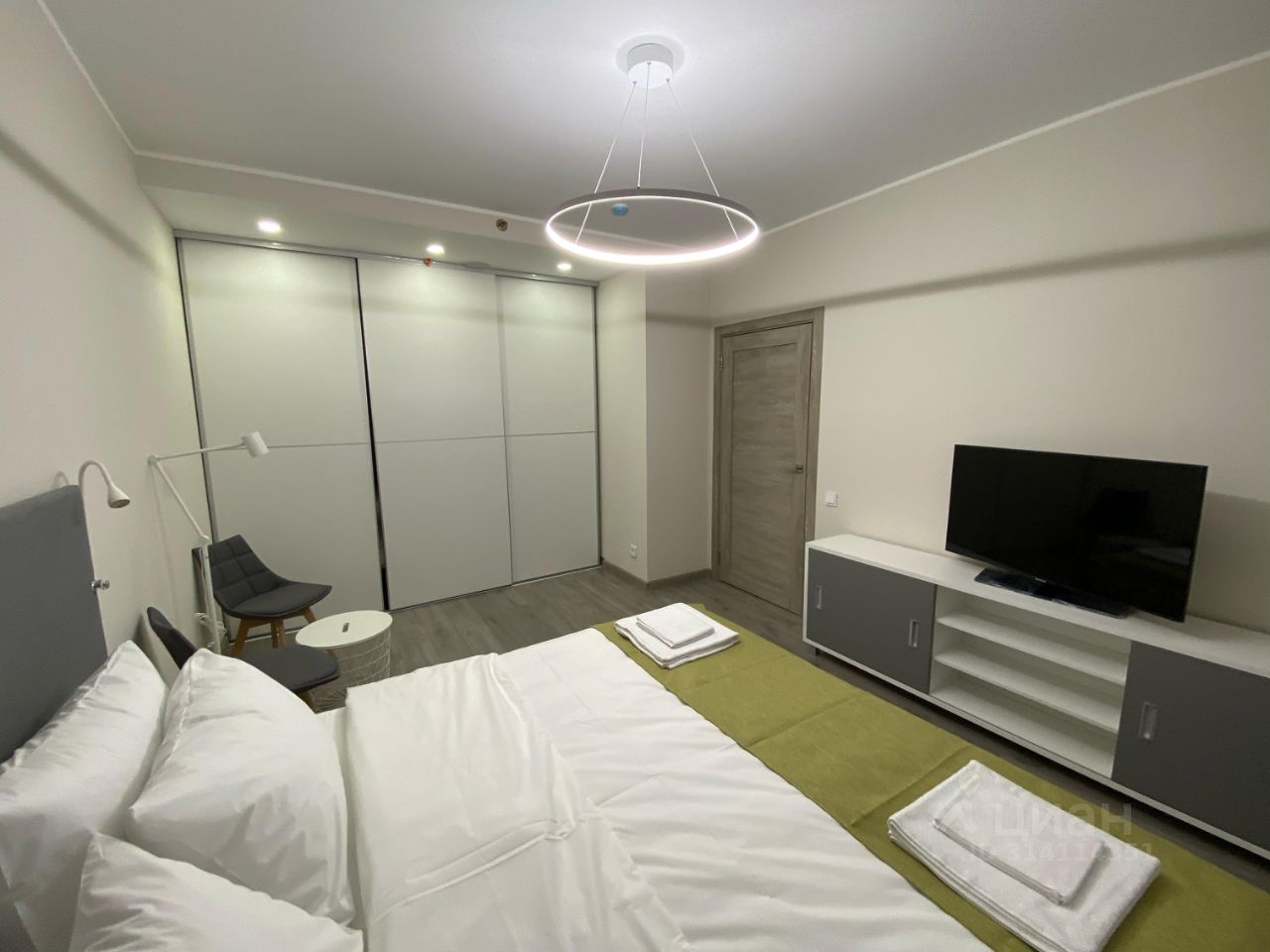 Продажа 1-комн квартиры на вторичном рынке Витебский проспект, 101к1