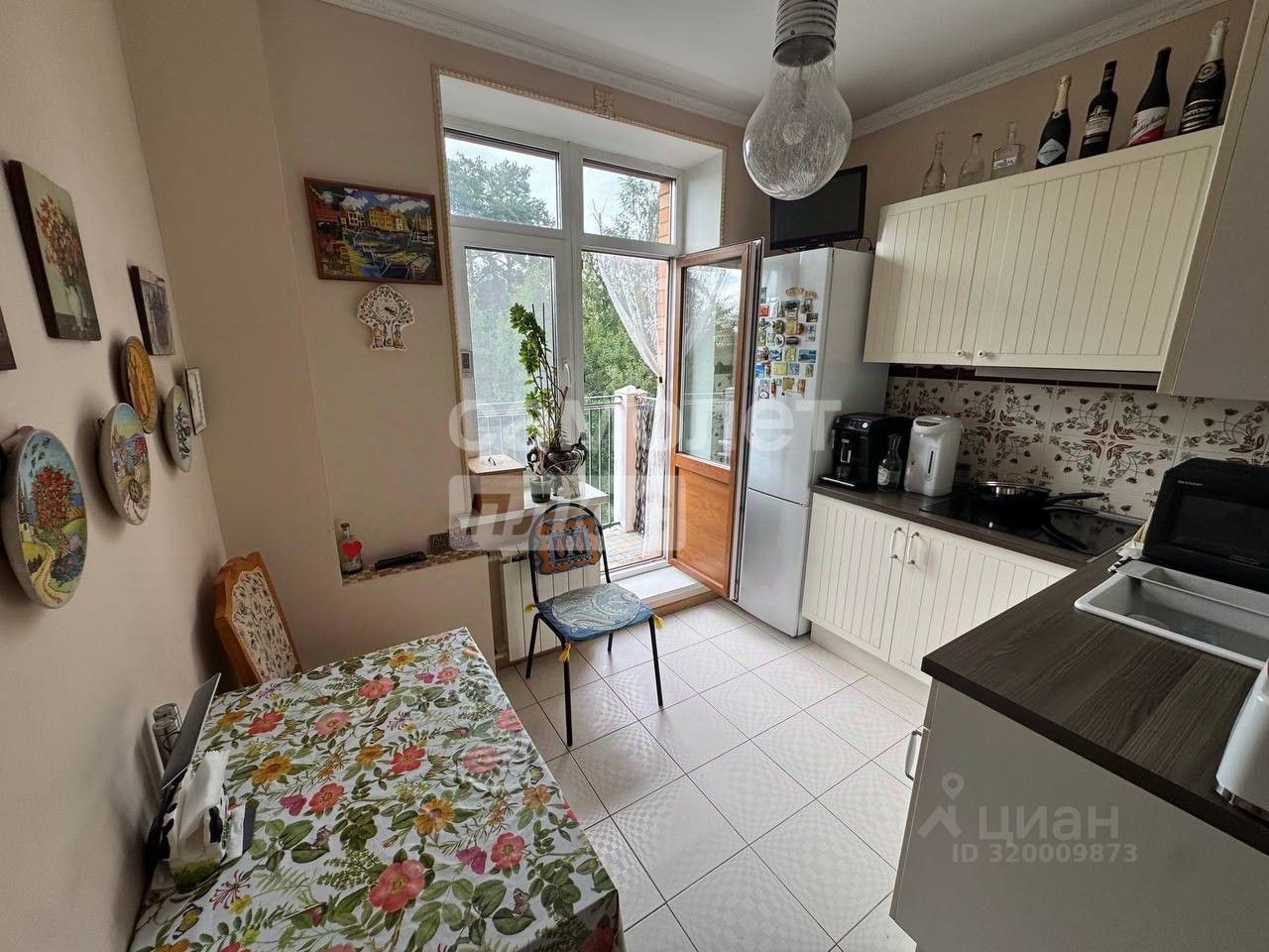 Продажа 3-комн квартиры на вторичном рынке Опалиха мкр, улица Дежнева, 12