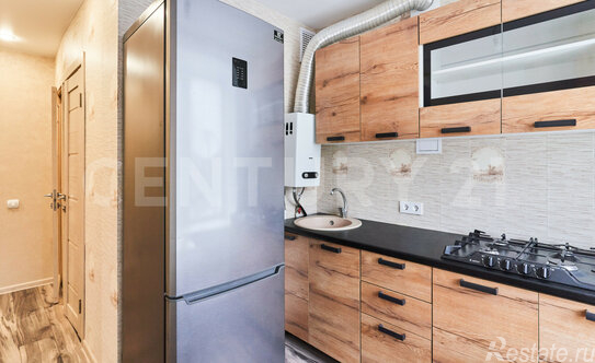 Продажа 2-комн квартиры на вторичном рынке Петергоф г, Разводная ул,  д. 39