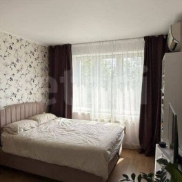 Продажа 1-комн квартиры на вторичном рынке улица Гастелло,  д. 37