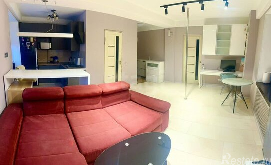 Продажа 2-комн квартиры на вторичном рынке Полюстровский проспект,  д. 9