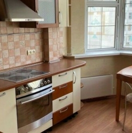 Продажа 3-комн квартиры на вторичном рынке ул Фестивальная,  д. 22,  к. 4