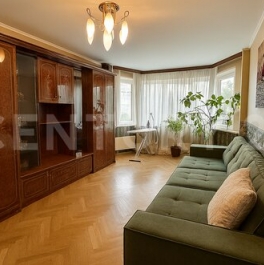 Продажа 3-комн квартиры на вторичном рынке улица Маршала Тухачевского,  д. 29