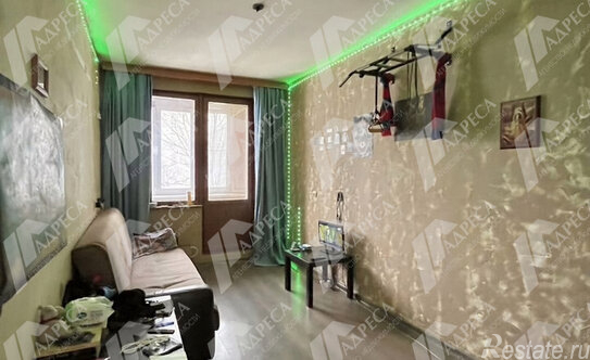 Продажа 3-комн квартиры на вторичном рынке Шенкурский проезд,  д. 12