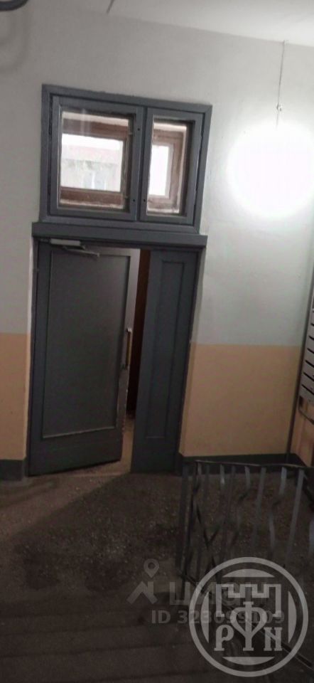 Продажа 2-комн квартиры на вторичном рынке Петергоф, Чичеринская улица, 7