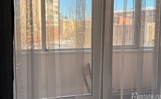 Аренда 2-комн квартиры на вторичном рынке улица Седова,  д. 42 к2