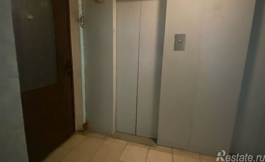 Продажа 1-комн квартиры на вторичном рынке Сиреневый бульвар,  д. 1 к4