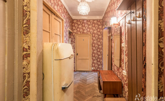 Продажа 2-комн квартиры на вторичном рынке ул Типанова,  д. 16