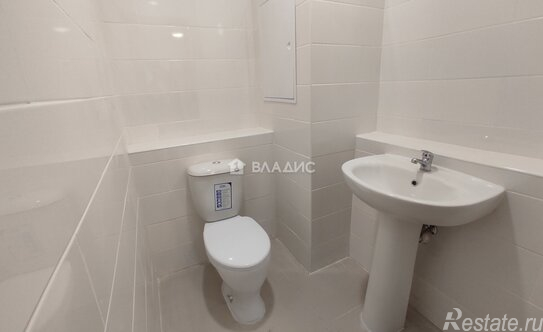 Продажа 2-комн квартиры на вторичном рынке улица Кедрова,  д. 16 к3