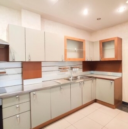 Продажа 5-комн квартиры на вторичном рынке ул Тверская,  д. 28,  к. 2
