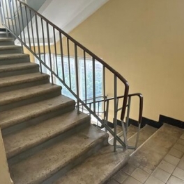 Продажа 2-комн квартиры на вторичном рынке улица Алабяна,  д. 15