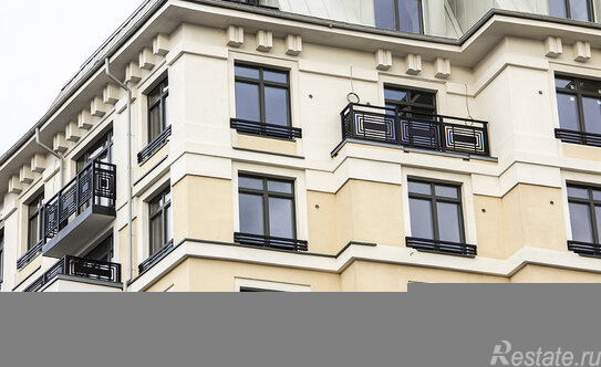 Продажа 3-комн квартиры на вторичном рынке улица Композиторов,  д. 22 к4