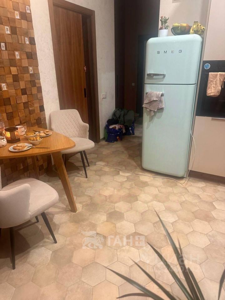 Продажа 1-комн квартиры на вторичном рынке Черниговская улица, 11к1