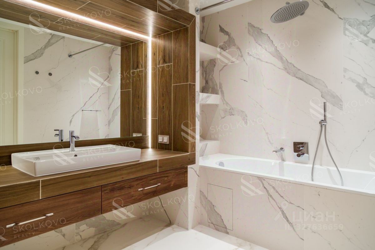 Аренда 2-комн квартиры на вторичном рынке 1-й Красногвардейский проезд, 15