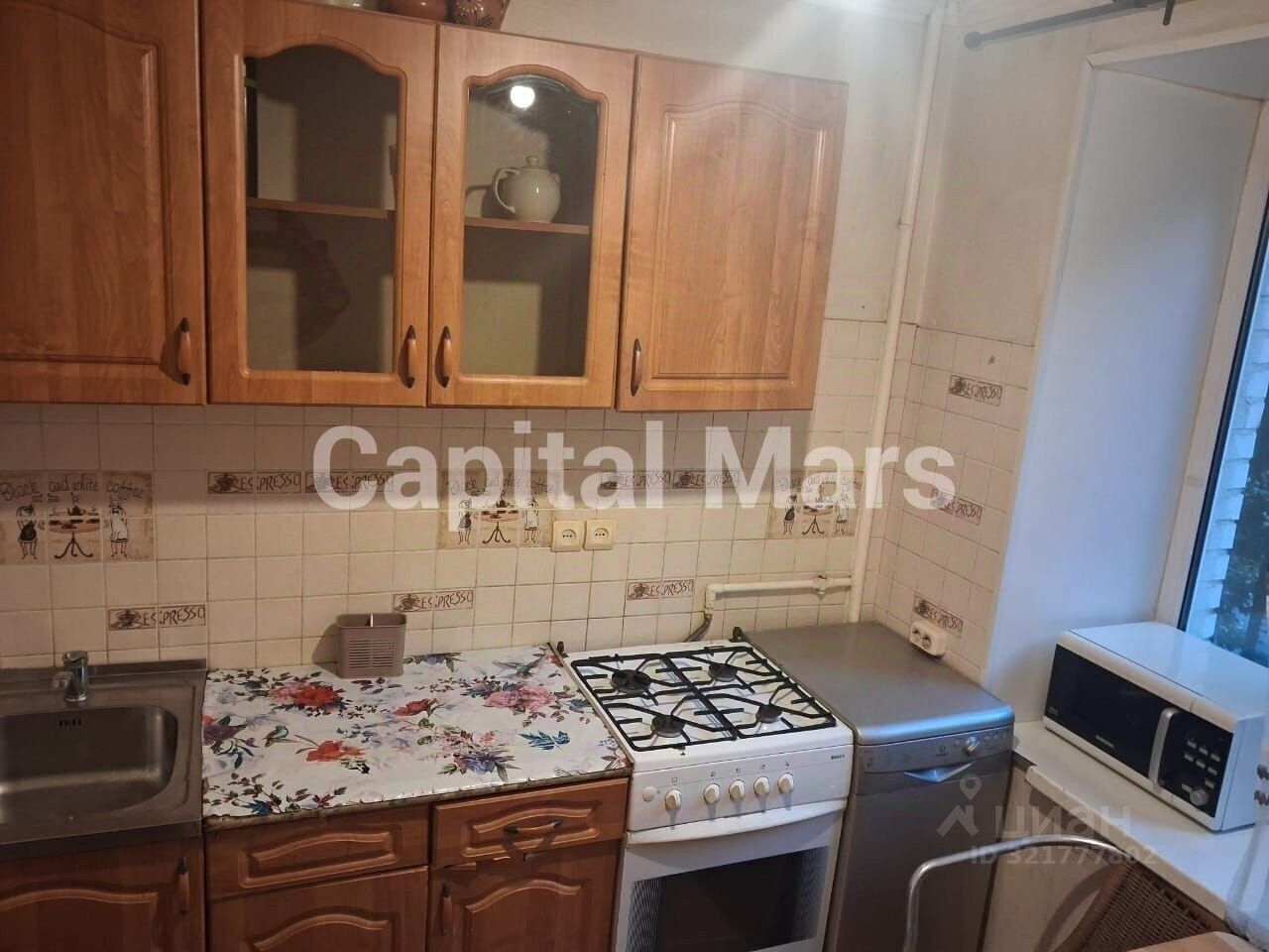 Аренда 2-комн квартиры на вторичном рынке Свободный проспект, 37/18