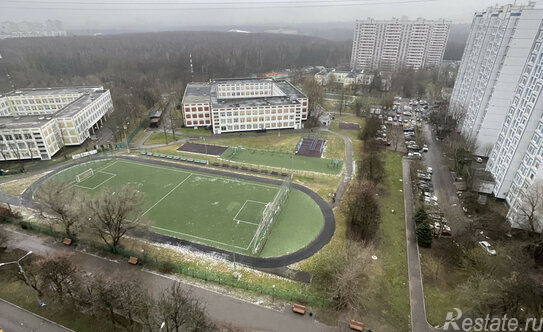 Продажа 2-комн квартиры на вторичном рынке улица Академика Капицы,  д. 32 к2