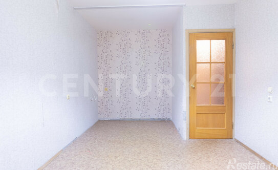 Продажа 1-комн квартиры на вторичном рынке улица Маршала Захарова,  д. 62 к1