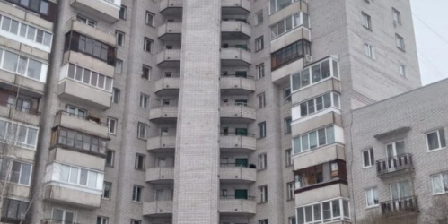 2-комн квартира Ворошилова ул. ,  д. 1