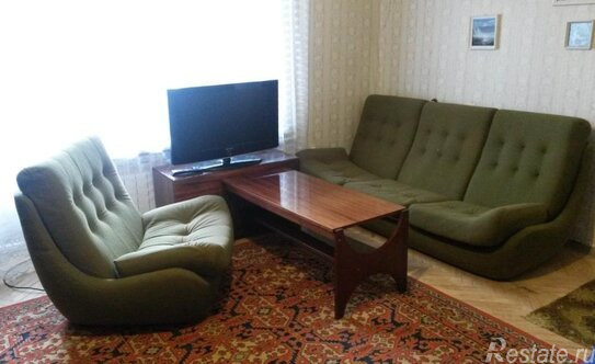 Продажа 3-комн квартиры на вторичном рынке б-р Головнина,  д. 3,  к. 1