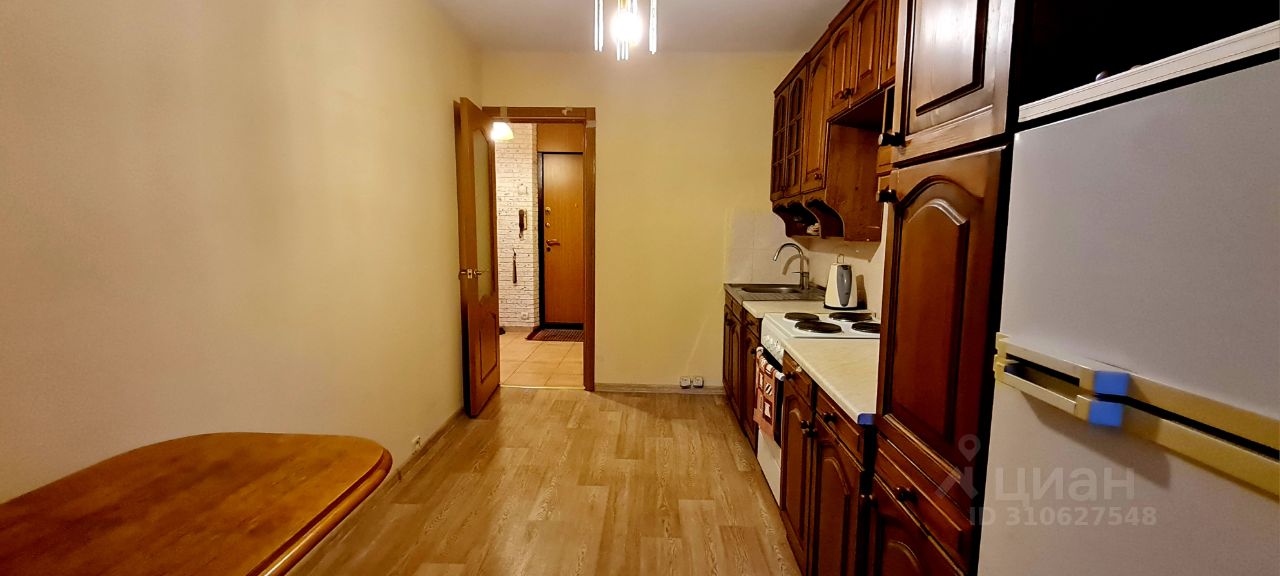 Продажа 1-комн квартиры на вторичном рынке Новоалексеевская улица, 4К4