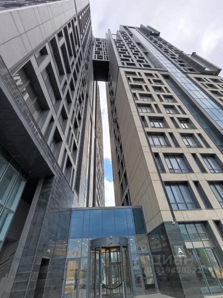 Продажа 3-комн квартиры на вторичном рынке Херсонская улица, 43к5