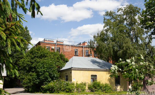 Продажа 3-комн квартиры на вторичном рынке Петровский пр-кт,  д. 20,  к. 5