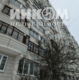 Продажа 2-комн квартиры на вторичном рынке улица Адмирала Лазарева,  д. 52