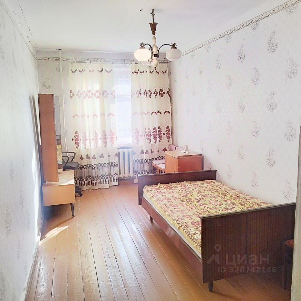 Продажа 2-комн квартиры на вторичном рынке Приозерск, Привокзальная улица, 7